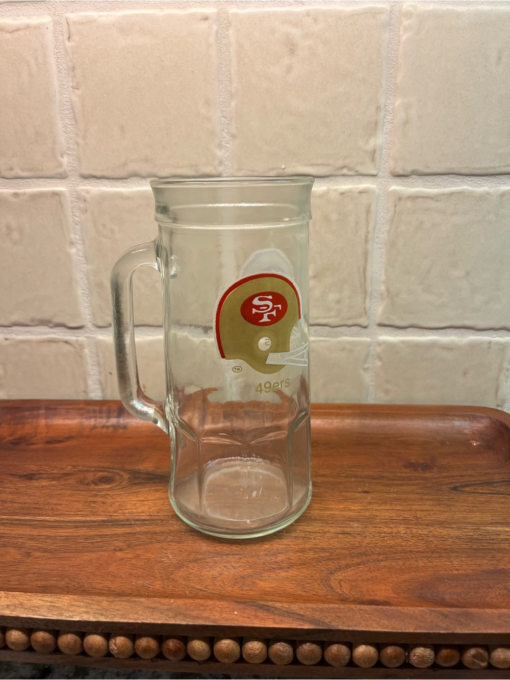 San Francisco 49er tall Glass Beer Mug - Red & Gold Helmet Logo
